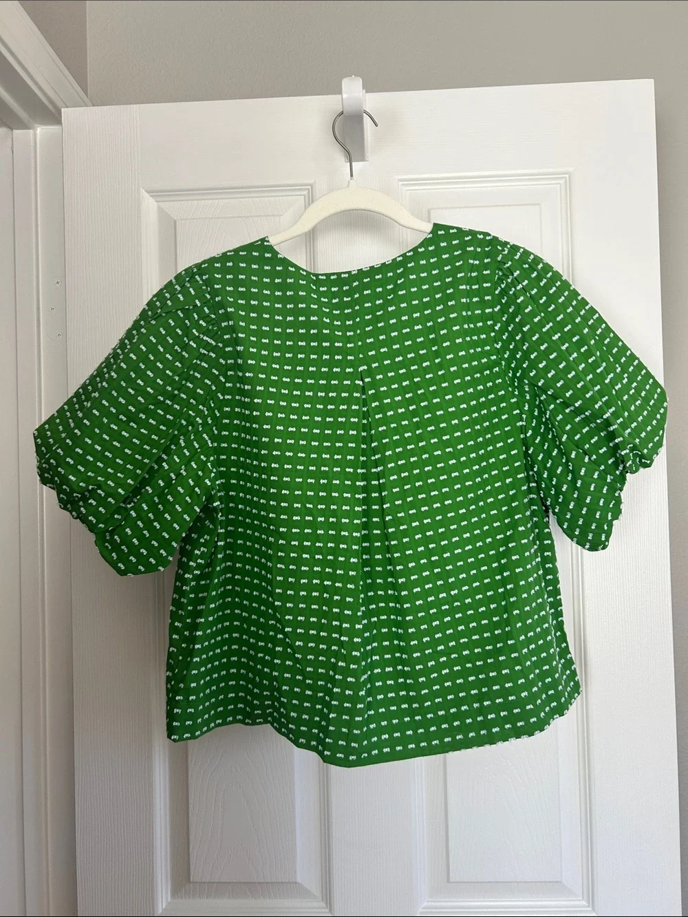 kate spade Green Short Sleeve Tie-Neck Micro-Print Blouse